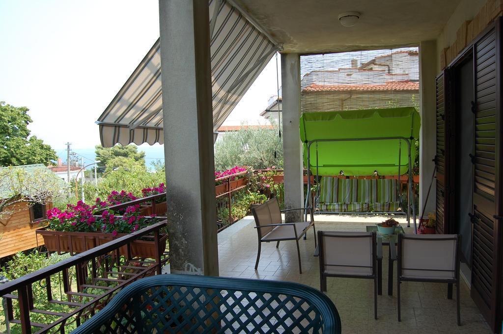 B&B Villa Francesca Соверато Марина Екстериор снимка